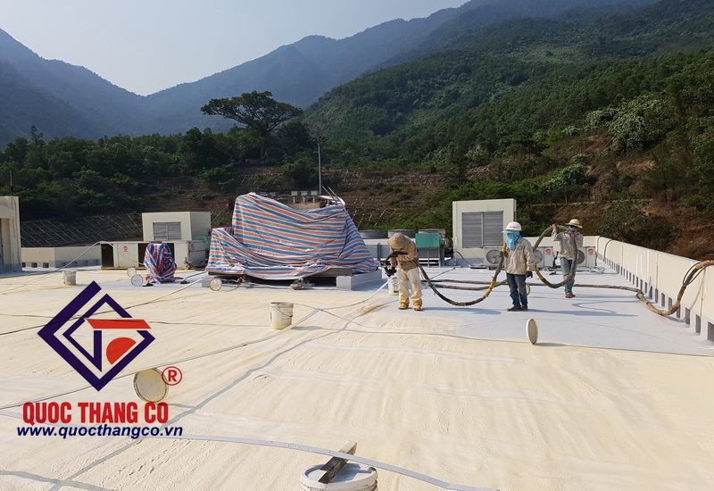 spray foam insulation for all types  roof